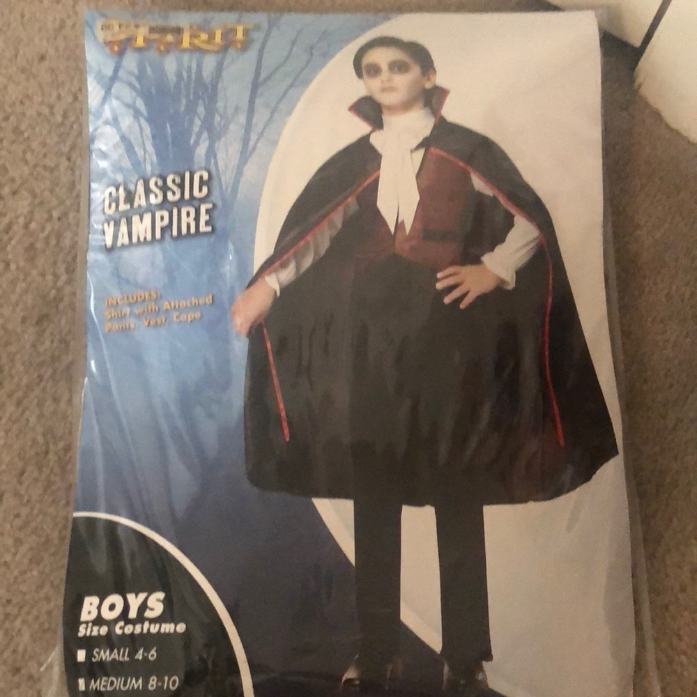 Classic Vampire Costume